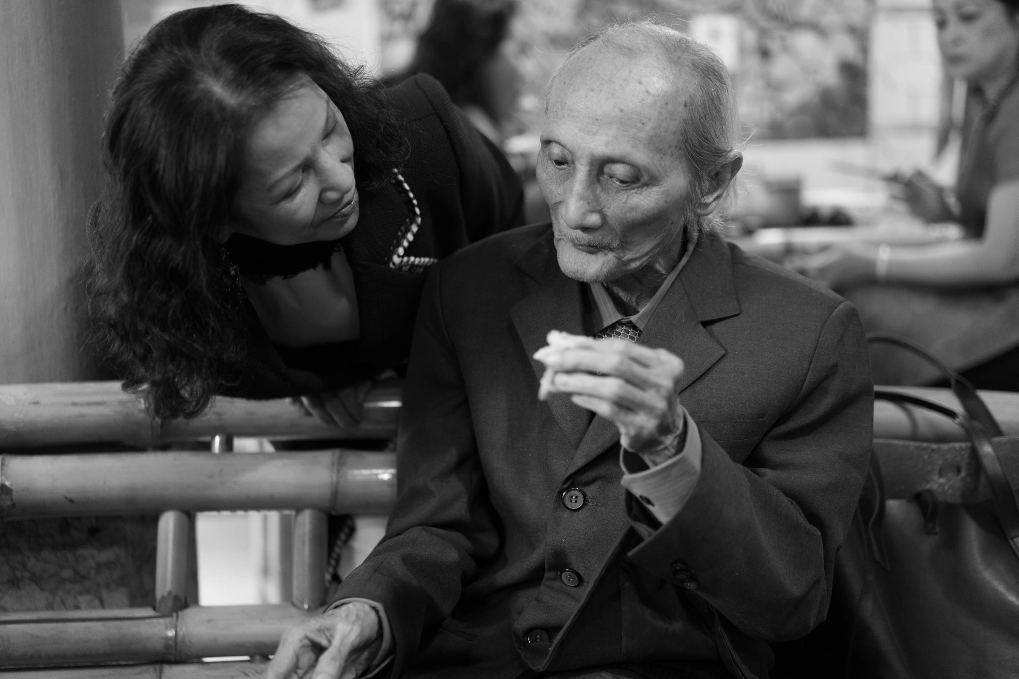 201602-a7-granpa-titi-bw