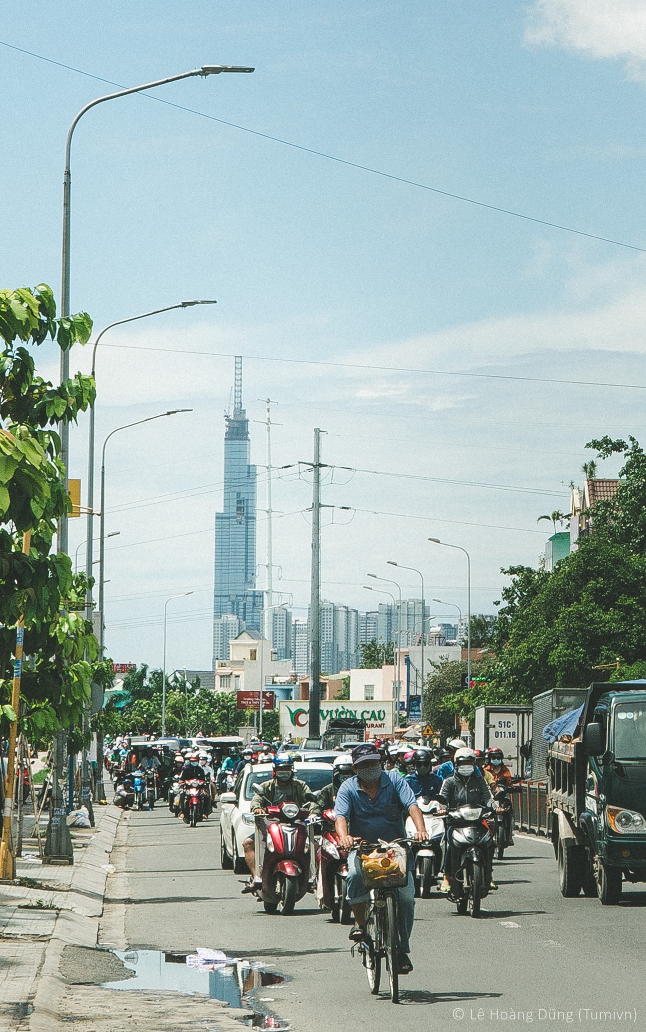 20180610-ILCE-6500-30mm F1.4 DC DN - Contemporary 016-vincom-landmark-1