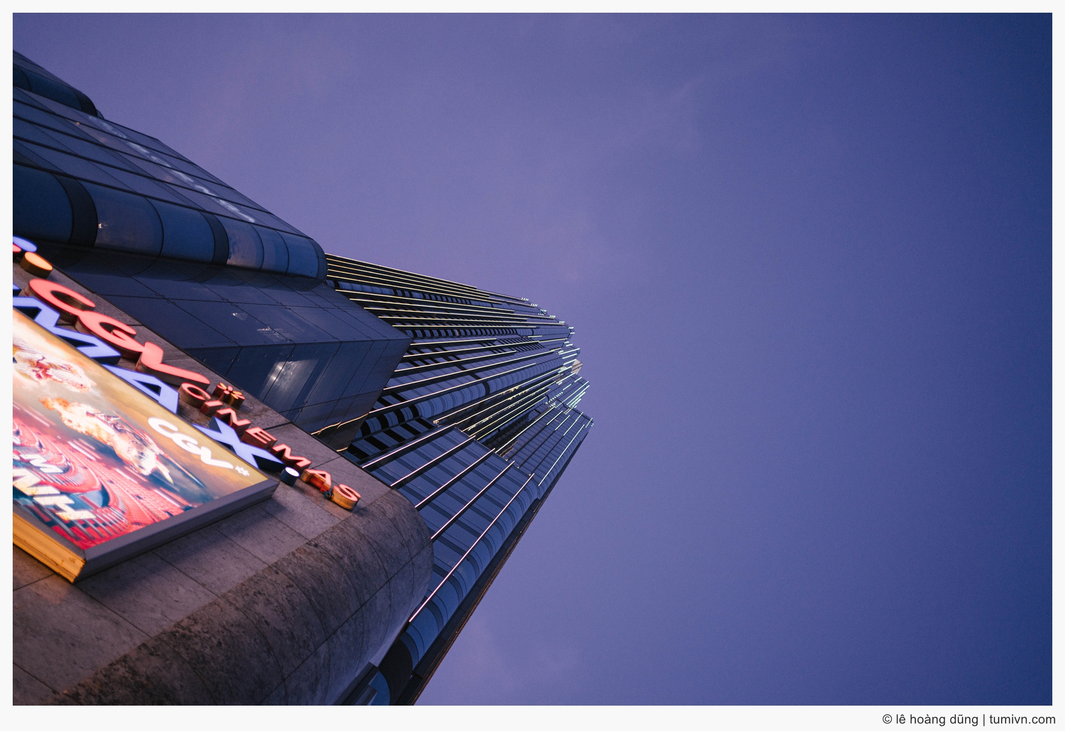 20190827-ILCE-7RM3-FE 35mm F1.8-35 mm-thap-003