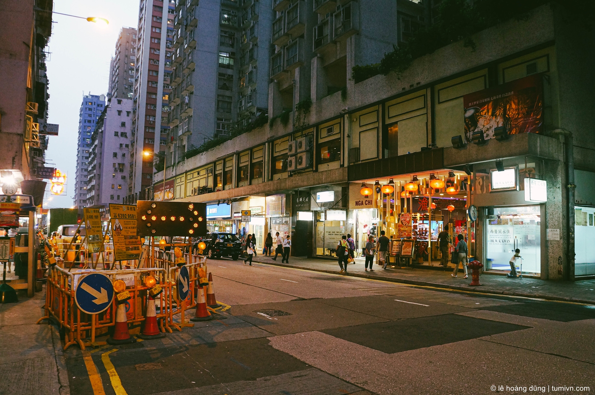 20120301-NEX-F3-E 18-55mm F3.5-5.6 OSS-27 mm-hk-20